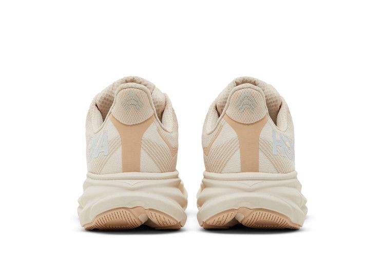 HOKA Clifton 9 'Shifting Sand'