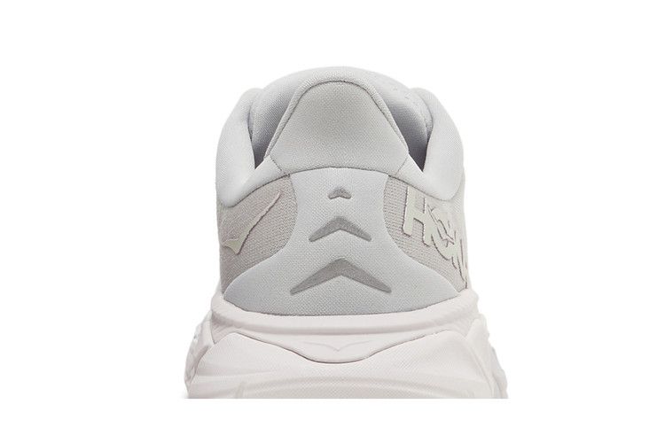 HOKA Wmns Arahi 6 'Harbor Mist Silver'