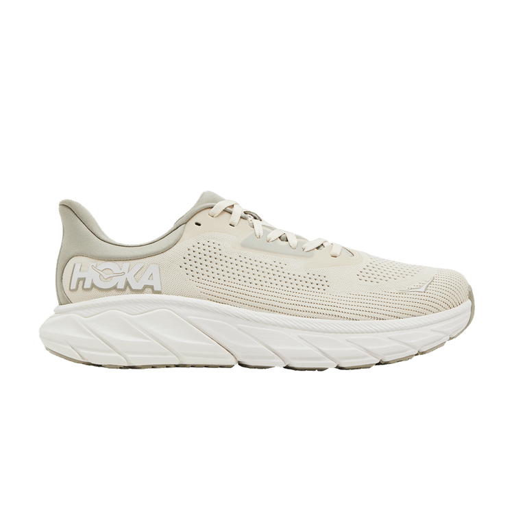 HOKA Arahi 7 2E Wide 'Oat Milk Barley'