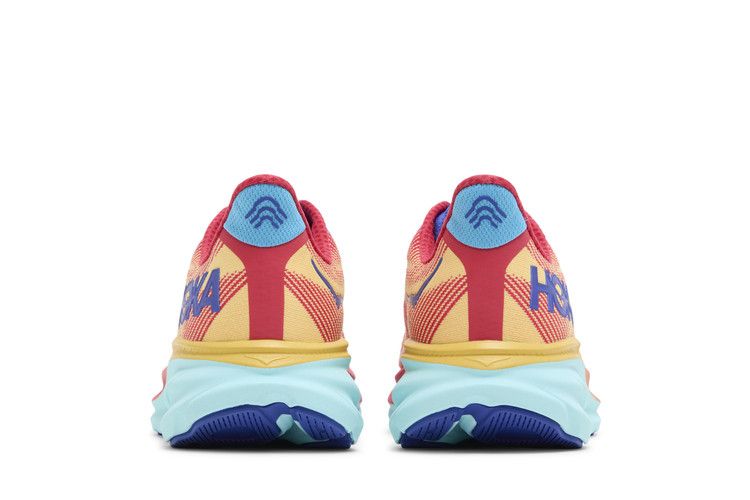 HOKA Clifton 9 'Cerise Cloudless'