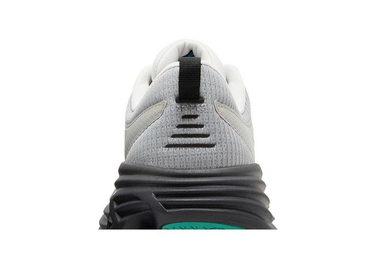 HOKA Bondi 8 'Stealth Tech Pack'