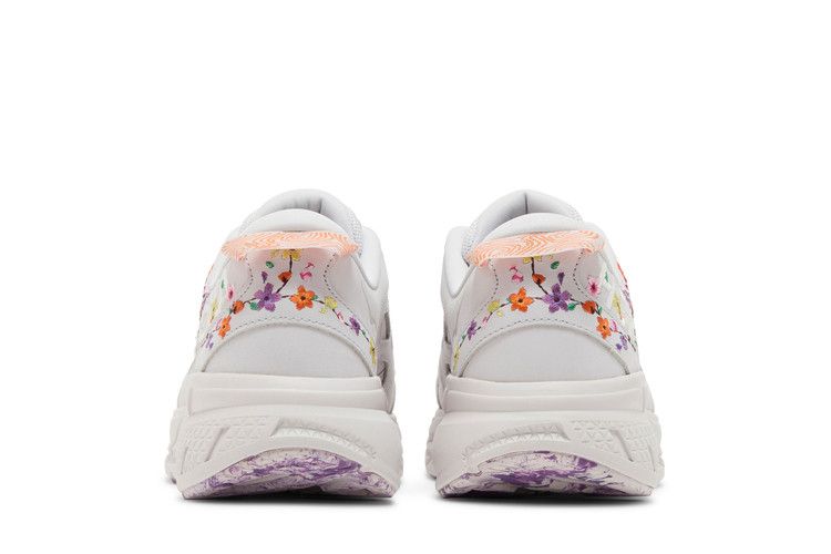 HOKA Clifton L 'Vibrant Bloom Pack - Nimbus Cloud'
