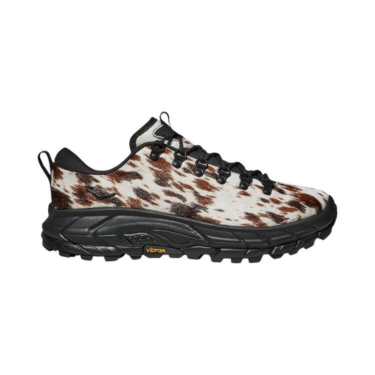 Hoka Tor Summit + 'Pirate Black'