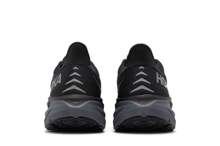 HOKA Clifton 8 'Black'